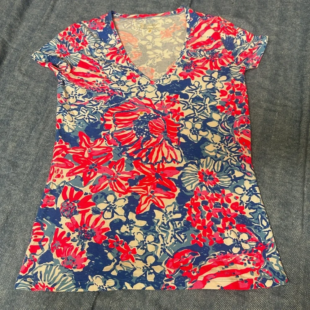 Lilly Pulitzer Red and White Fitted T-Shirt - Picture 1 of 6